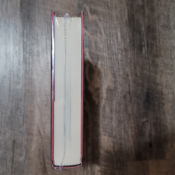 Brand new sealed hardcover book by David Baldacci Title Daylight best selling - Picture 5 of 7